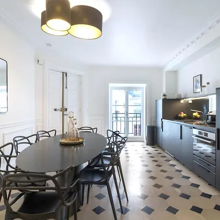 Amazingapartment #gallerieslafayette #madeleine#ac Appartamento