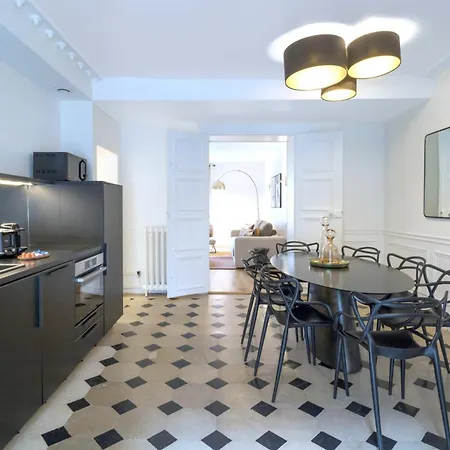 Amazingapartment #gallerieslafayette #madeleine#ac Parigi
